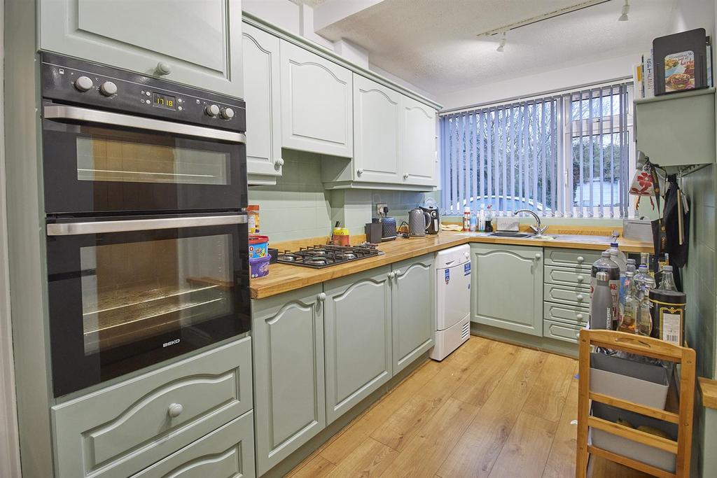 Station Road, Earl Shilton 3 bed detached house for sale £320,000