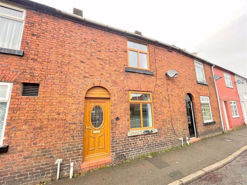 Ball Haye Green, Leek 2 bed terraced house £135,000