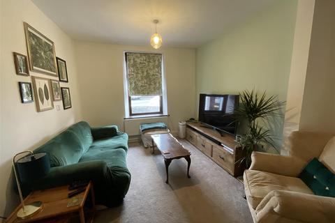 3 bedroom semi-detached house for sale - Dyffryn Road, Ammanford