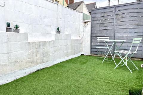 12 Cora Street, Barry, CF63 4EP
