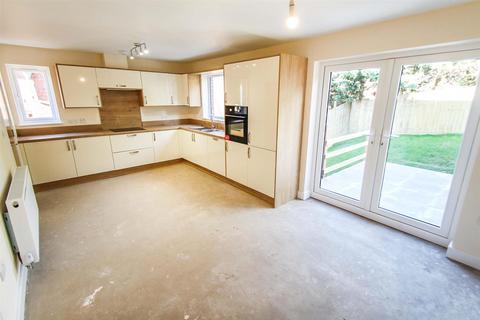 3 bedroom detached house for sale, Springfield Way, Clee Hill, Ludlow