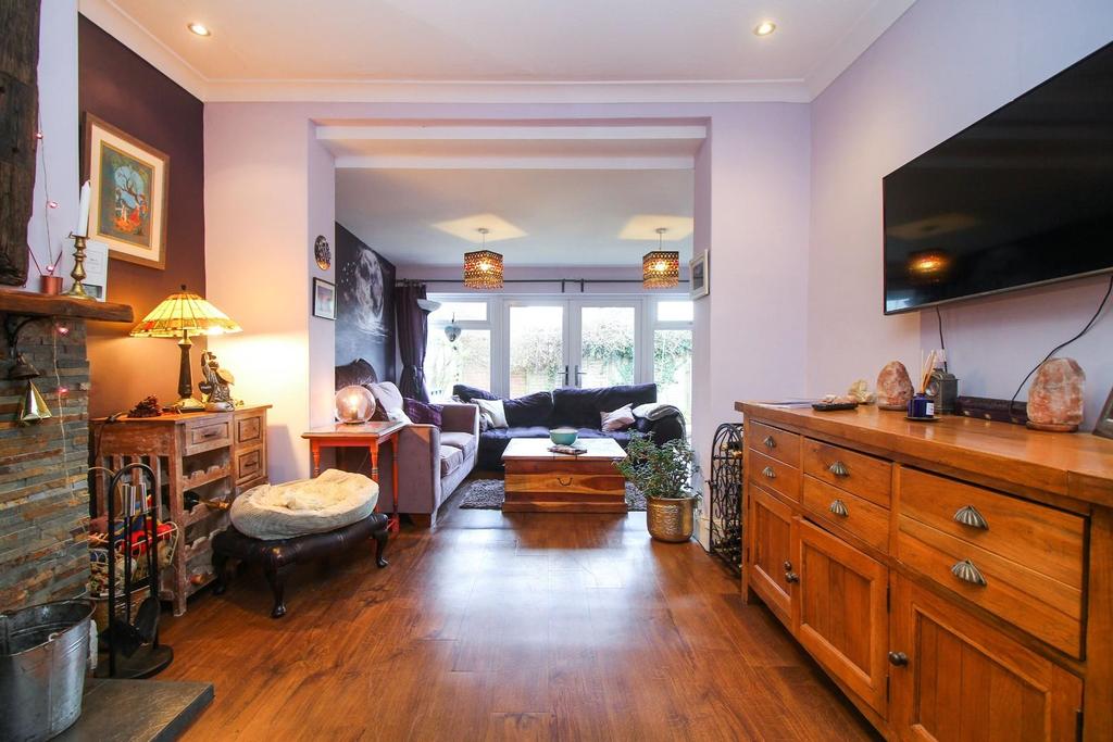 Fairfield Drive, Whitley Bay 2 bed bungalow £305,000