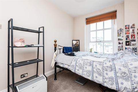 25 Ainsley Street, London, E2 0DL