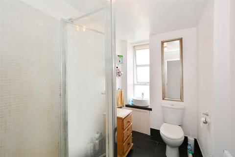 25 Ainsley Street, London, E2 0DL