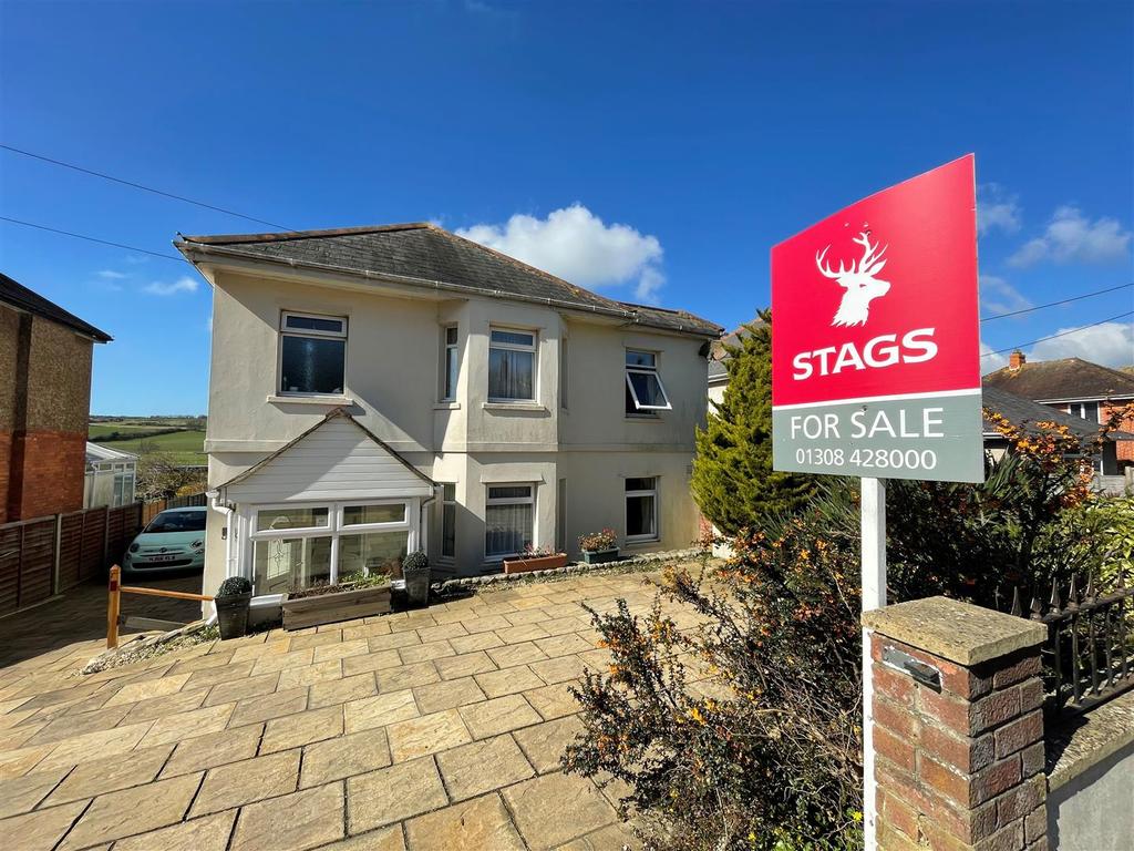 West Bay Road, Bridport 4 bed detached house £595,000