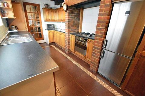 undefined, Clare Road, Maidenhead, SL6 4DN