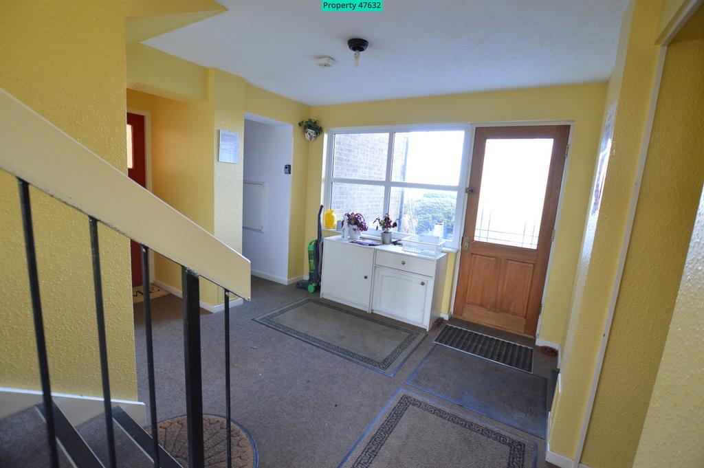 Biddenden Road, Leeds, LS15 Studio £450 pcm (£104 pw)