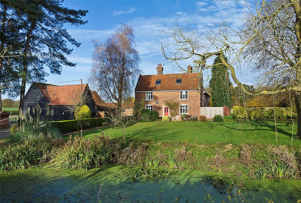 Lodge Farmhouse