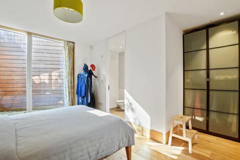 2 bedroom house to rent, Beversbrook Road, Tufnel Park, N19