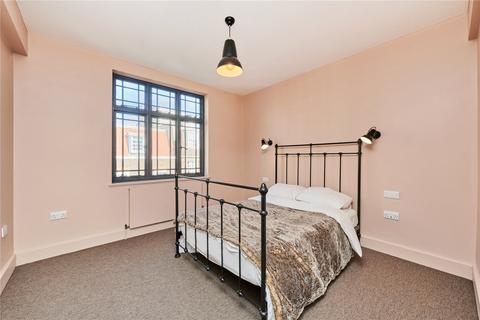1 bedroom flat to rent, Carisbrooke Court, Weymouth Street, London