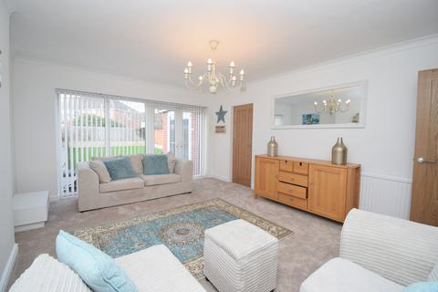 4 bedroom detached bungalow for sale - Greenwood Road, Leicester, LE5
