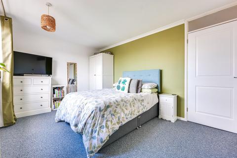 15 Audleys Close, Southend-on-sea, SS2 6RG