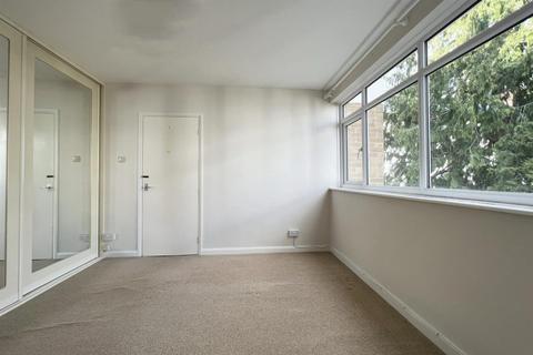 11, Pittville Court Albert Road, Cheltenham, GL52 3JA