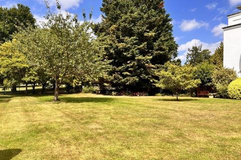 11, Pittville Court Albert Road, Cheltenham, GL52 3JA