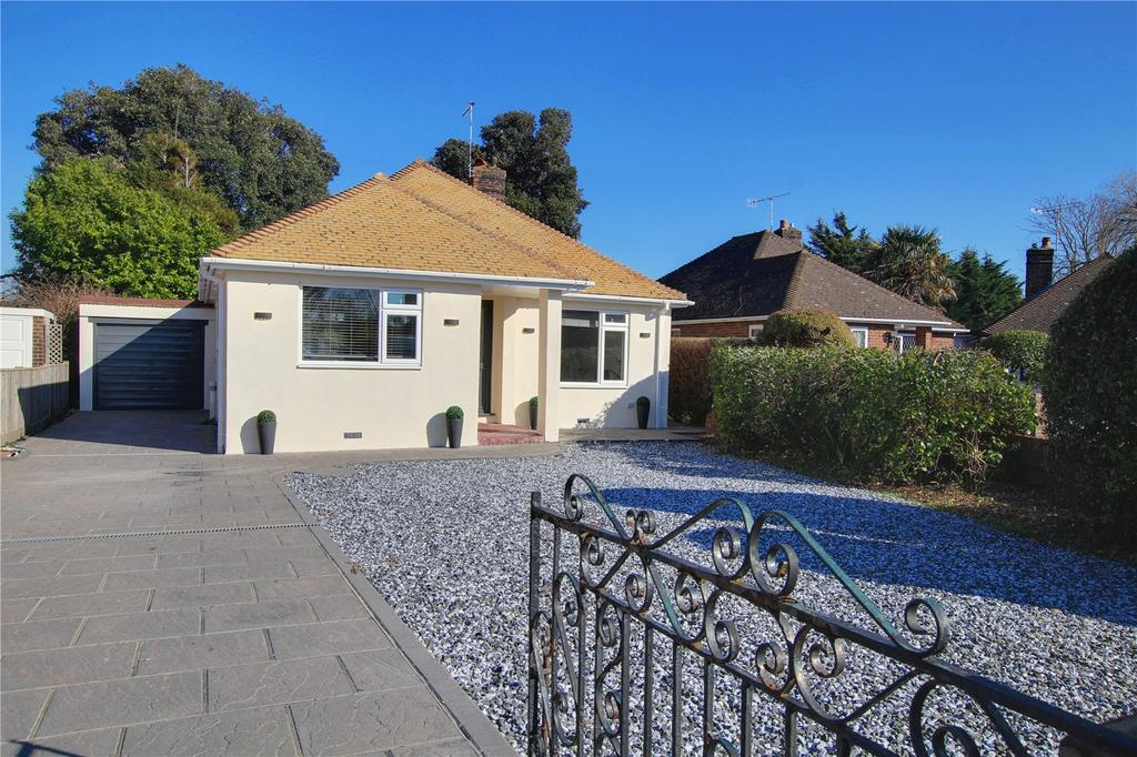 Elm Park, Ferring, BN12 3 bed bungalow £520,000