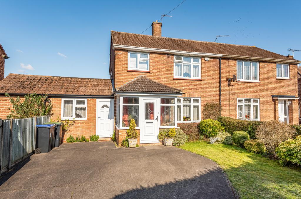 Tilehouse Way, Denham Green... 3 bed semidetached house £575,000