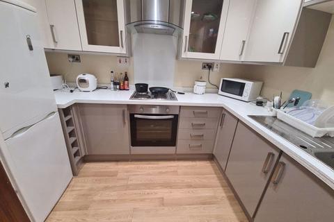 1 bedroom house to rent, Moorland Road, Leeds