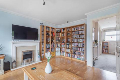 21 Cromwell Close, Bromley, BR2 9GD