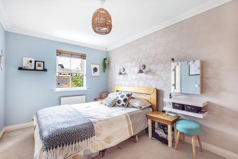 21 Cromwell Close, Bromley, BR2 9GD