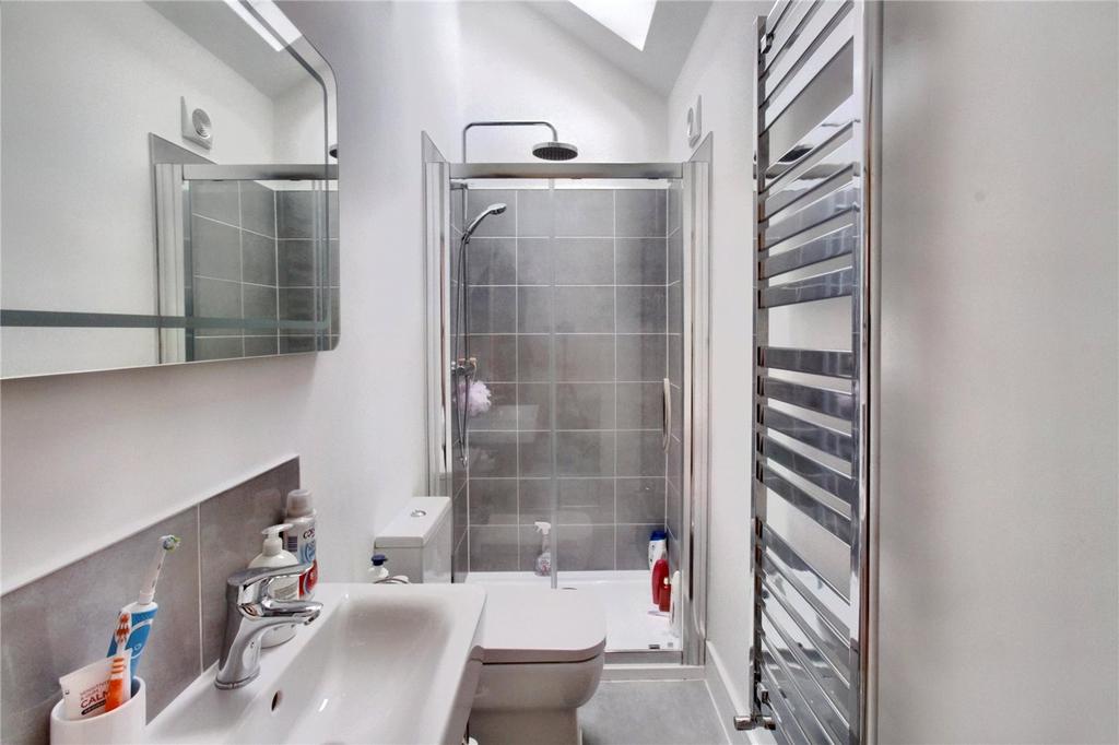 En Suite 1