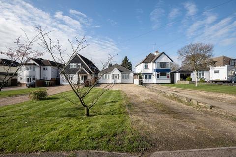 15 Well End Road, Borehamwood, WD6 5NZ
