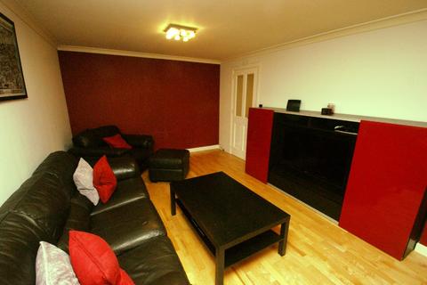 1 bedroom flat to rent, Clifton Road, Woodside, Aberdeen, AB24