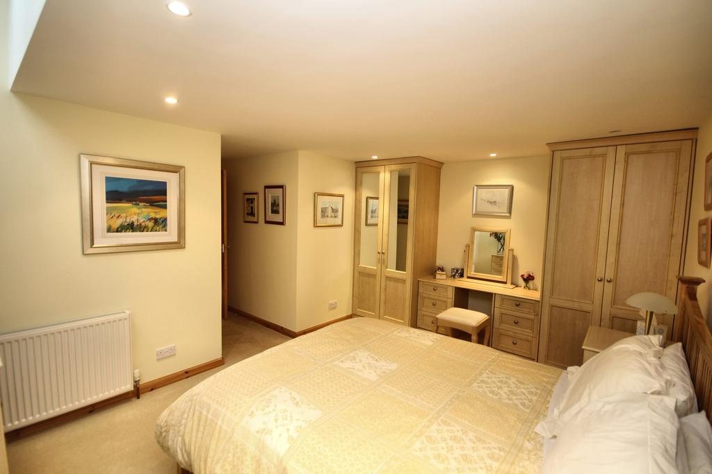 The Ring, Cannee, Kirkcudbright - Williamson and H