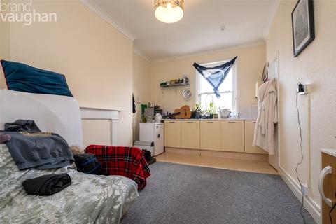 Studio to rent, Cambridge Road, Hove, East Sussex, BN3