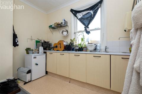 Studio to rent, Cambridge Road, Hove, East Sussex, BN3