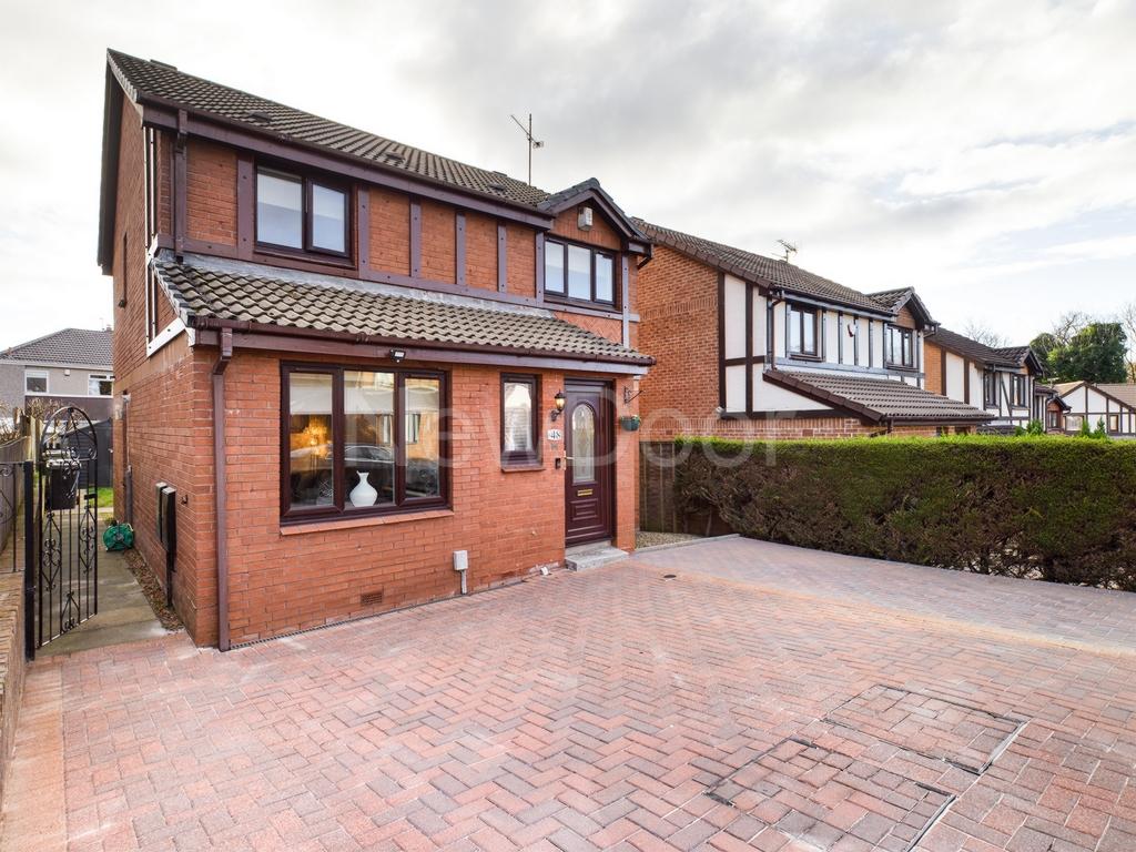Sandielands Avenue, Erskine, PA8 3 bed detached house £255,000