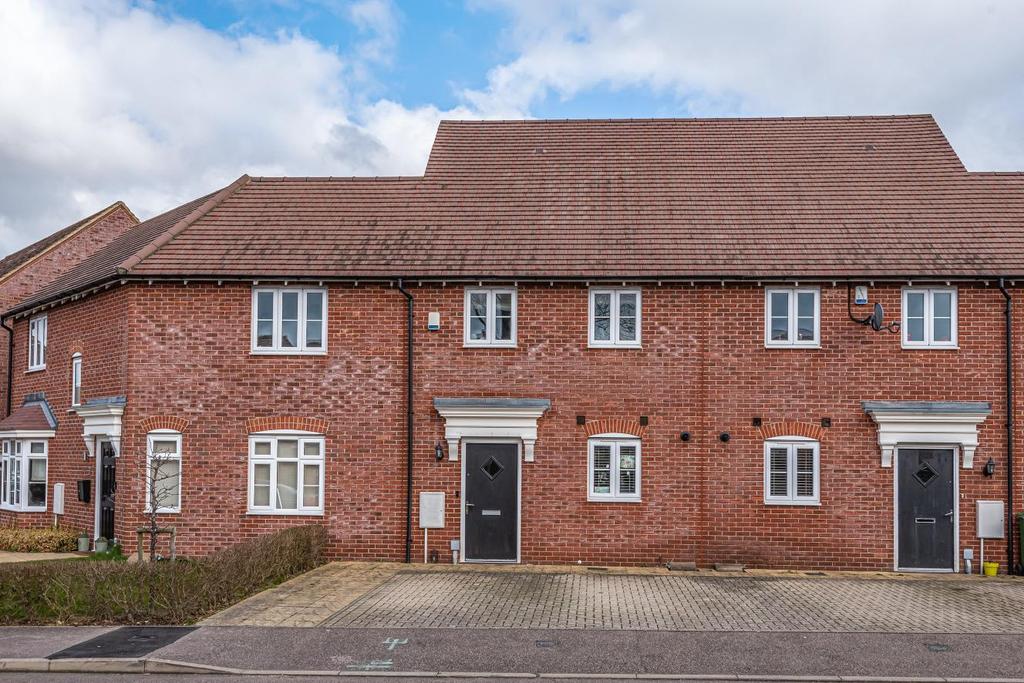 Waratah Drive, Chislehurst 3 bed terraced house £550,000