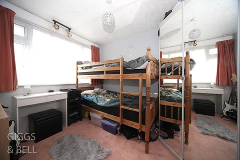 75 Falconers Road, Luton, LU2 9ET