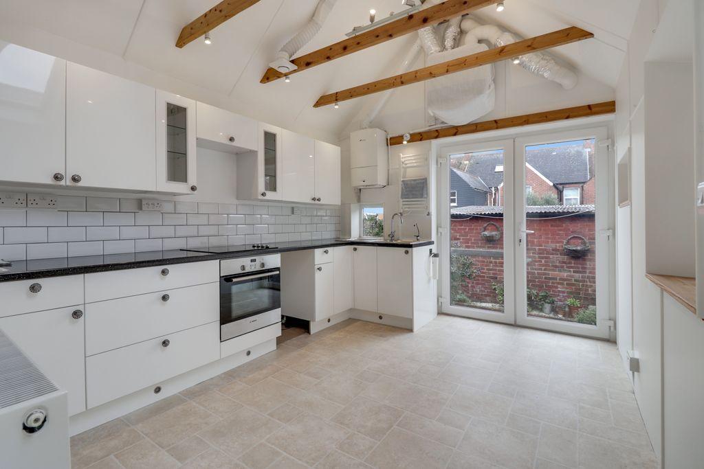 54 Waverley Road, Exmouth EX8 3HJ 2 bed ground floor flat £230,000