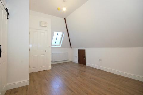 undefined, High Street, Pinner HA5
