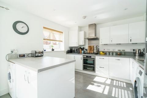 2 Harding Vale, Steventon, Abingdon, OX13 6GF