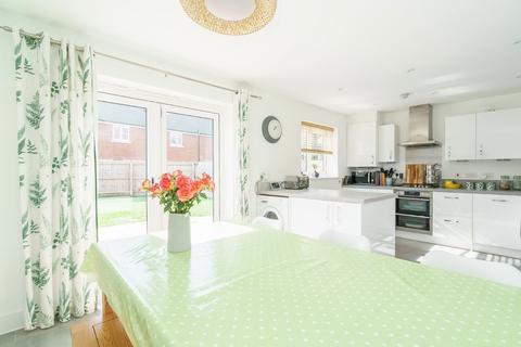 2 Harding Vale, Steventon, Abingdon, OX13 6GF
