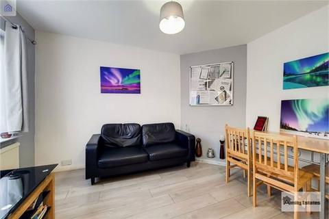 72 Brooklyn Road, London, SE25 4NQ