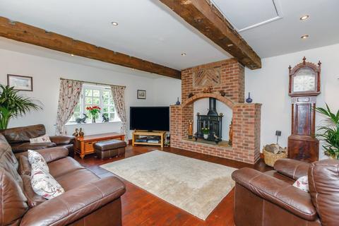 3, Hawks Cottage Coldhill Lane, Saxton, Tadcaster, LS24 9TA