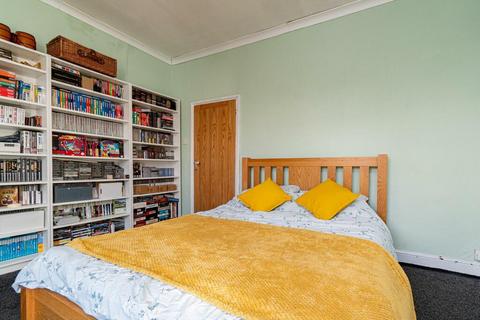 137 Bridge Street, Macclesfield, SK11 6QE