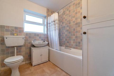 137 Bridge Street, Macclesfield, SK11 6QE