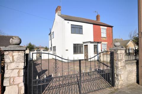 75 King Edward Road, Thorne, Doncaster, DN8 4DE