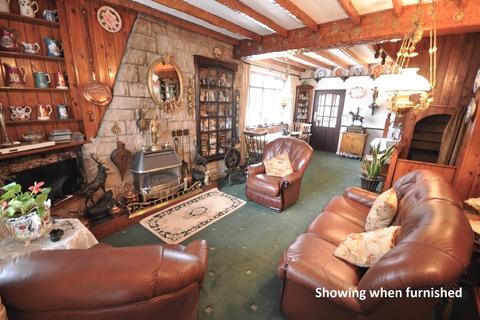 75 King Edward Road, Thorne, Doncaster, DN8 4DE