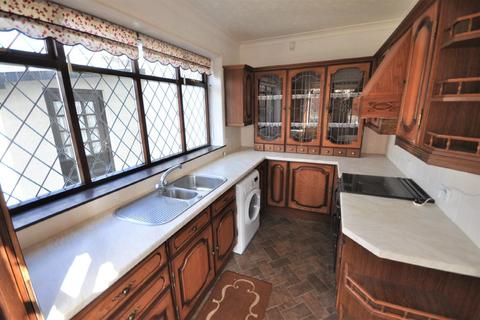 75 King Edward Road, Thorne, Doncaster, DN8 4DE