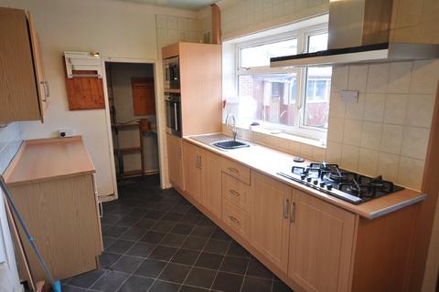 52 Durham Avenue, Thorne, Doncaster, DN8 4AN