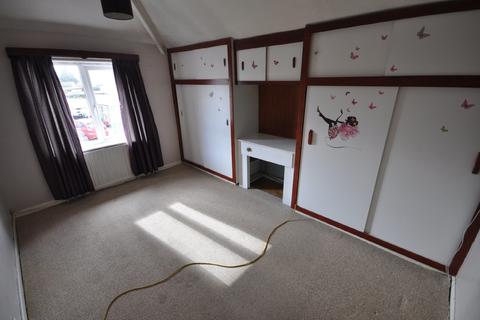 52 Durham Avenue, Thorne, Doncaster, DN8 4AN