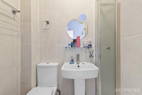 36 Tynemouth Road, London, N15 4AX