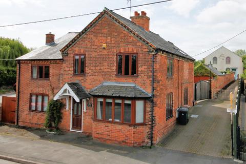 5 bedroom detached house for sale - Main Street, Long Whatton