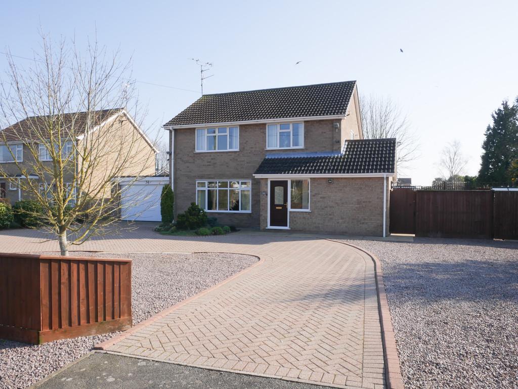 Rose Lane, Pinchbeck 4 bed detached house £379,995