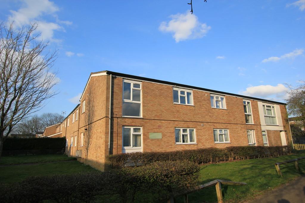 Sefton Road, Stevenage 1 bed flat £825 pcm (£190 pw)