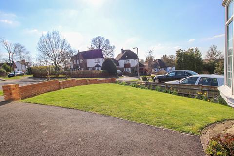 39 Aultone Way, Sutton, SM1 3LD